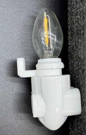 White Auto On Sensor Plug in Night Light Module Includes 7 Watt LED Bulb and Plastic Clip - Image 5